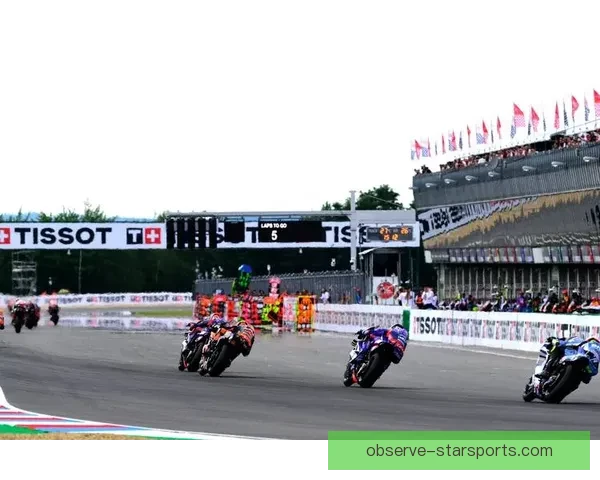 MotoGP赛季迎来激烈角逐 新车手表现抢眼 赛事技术革新引发热议