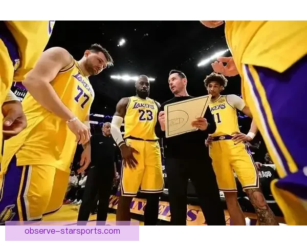 詹姆斯率湖人逆转取胜西部格局再起波澜季后赛席位争夺白热化升温加剧